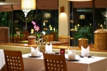 Ресторан / где поесть в Naithonburi Beach Resort