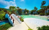 Бассейн в Naithonburi Beach Resort или поблизости