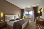 Кровать или кровати в номере Richmond Ephesus Resort