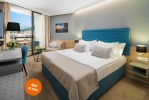 Кровать или кровати в номере Valamar Meteor Hotel