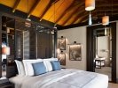 Кровать или кровати в номере Velaa Private Island