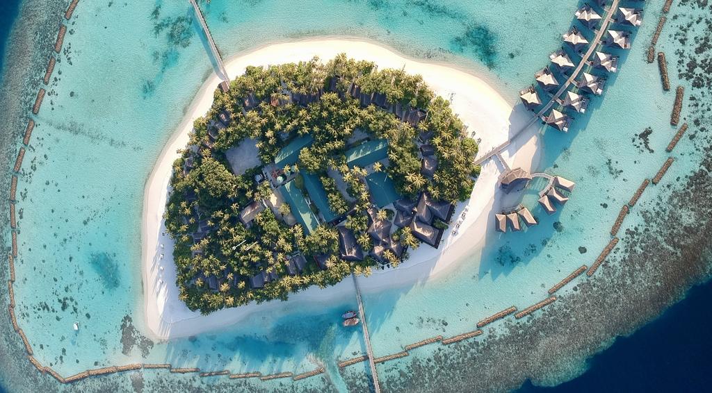 Отель Vakarufalhi Maldives с высоты птичьего полета