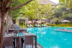 Бассейн в Courtyard by Marriott Bali Nusa Dua Resort или поблизости