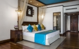 Кровать или кровати в номере Royal Palms Beach Hotel