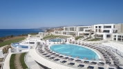 Вид на бассейн в Mayia Exclusive Resort & Spa - Adults Only или окрестностях