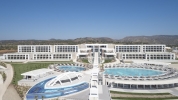 Вид на бассейн в Mayia Exclusive Resort & Spa - Adults Only или окрестностях