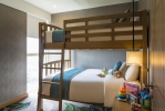 Двухъярусная кровать или двухъярусные кровати в номере InterContinental Nha Trang