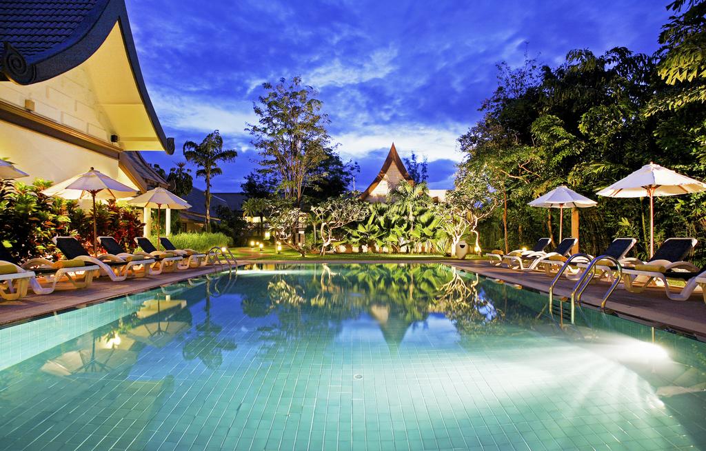 Отель Бассейн в Centara Kata Resort Phuket или поблизости