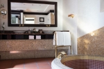 Ванная комната в Jumeirah Beach Hotel