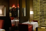 Ресторан / где поесть в The Ritz-Carlton Abu Dhabi, Grand Canal
