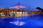 Бассейн в The Ritz-Carlton Ras Al Khaimah, Al Hamra Beach или поблизости