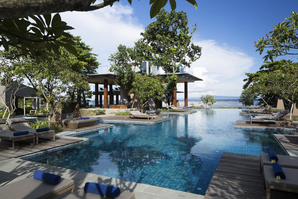 Отель Бассейн в Maya Sanur Resort & Spa или поблизости