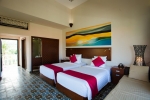 Кровать или кровати в номере Mercury Phu Quoc Resort & Villas