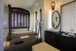 Ванная комната в Mercury Phu Quoc Resort & Villas