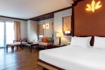 Кровать или кровати в номере Novotel Samui Resort Chaweng Beach Kandaburi