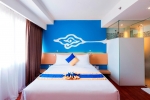 Кровать или кровати в номере Best Western Kuta Beach
