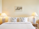 Кровать или кровати в номере Grecotel La Riviera & Aqua Park