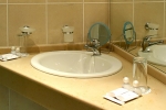 Ванная комната в Aqua Azur Hotel