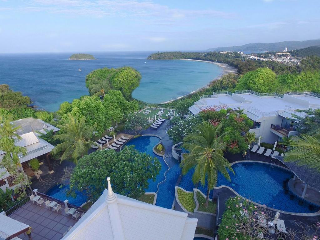 Отель Вид на бассейн в Andaman Cannacia Resort & Spa или окрестностях