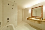 Ванная комната в Hurghada Long Beach Resort