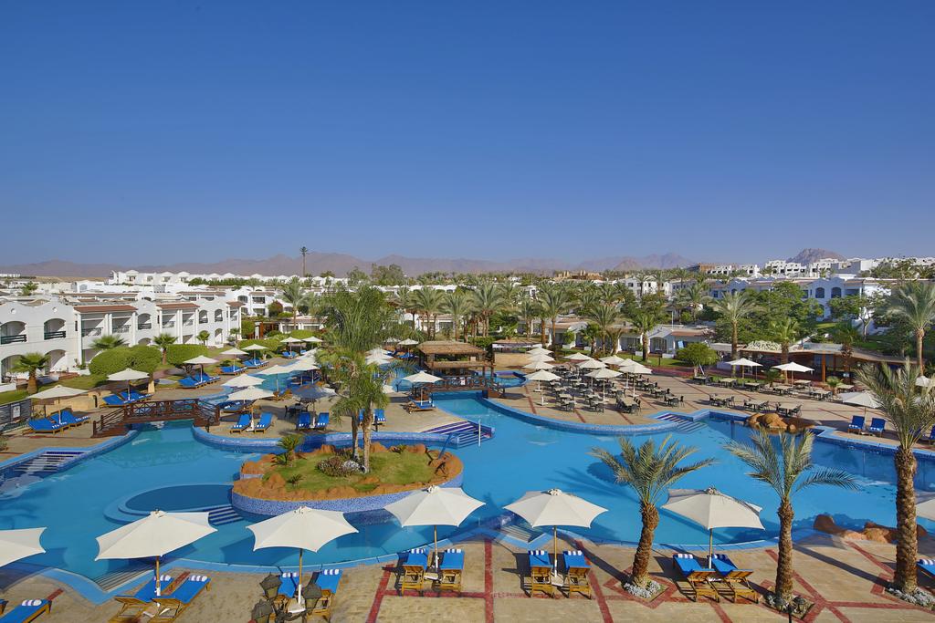 Вид на бассейн в Sharm Dreams Resort или окрестностях