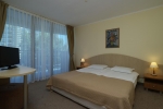Кровать или кровати в номере Hotel Bellevue All Inclusive - Beach Access