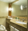 Ванная комната в Hilton Dubai Jumeirah