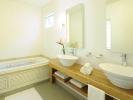 Ванная комната в Veranda Grand Baie Hotel & Spa