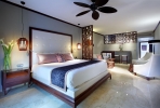Кровать или кровати в номере Grand Palladium Bavaro Suites Resort & Spa - All Inclusive