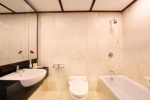 Ванная комната в Bintang Bali Resort