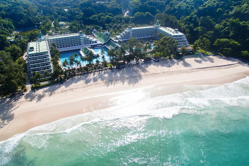 Отель Le Meridien Phuket Beach Resort с высоты птичьего полета