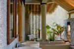 Ванная комната в Le Domaine de L'Orangeraie Resort and Spa