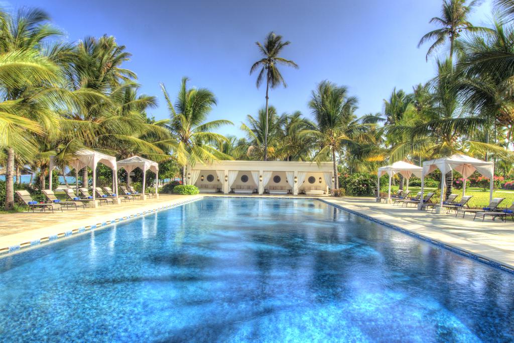Отель Бассейн в Baraza Resort and Spa Zanzibar или поблизости