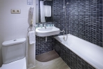 Ванная комната в 4R Salou Park Resort II