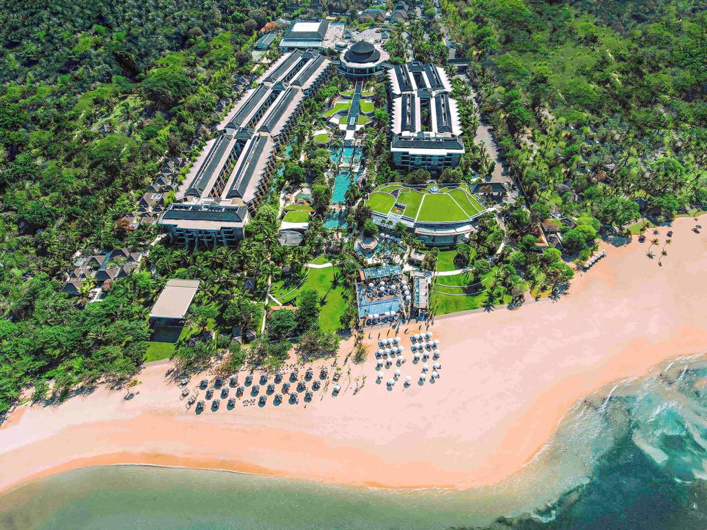 Отель Sofitel Bali Nusa Dua Beach Resort с высоты птичьего полета