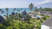 Вид на бассейн в DoubleTree Resort by Hilton Zanzibar - Nungwi или окрестностях