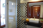 Ванная комната в Canary Beach Resort