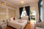 Кровать или кровати в номере Little Paris Resort