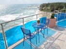 Вид на бассейн в Sirius Beach Hotel & SPA или окрестностях