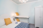 Двухъярусная кровать или двухъярусные кровати в номере Hotel Villa Nefele