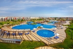 Вид на бассейн в Sunrise Crystal Bay Resort или окрестностях