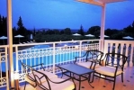 Вид на бассейн в Belvedere Gerakas Luxury Suites или окрестностях