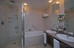 Ванная комната в Melia Grand Hermitage All Inclusive