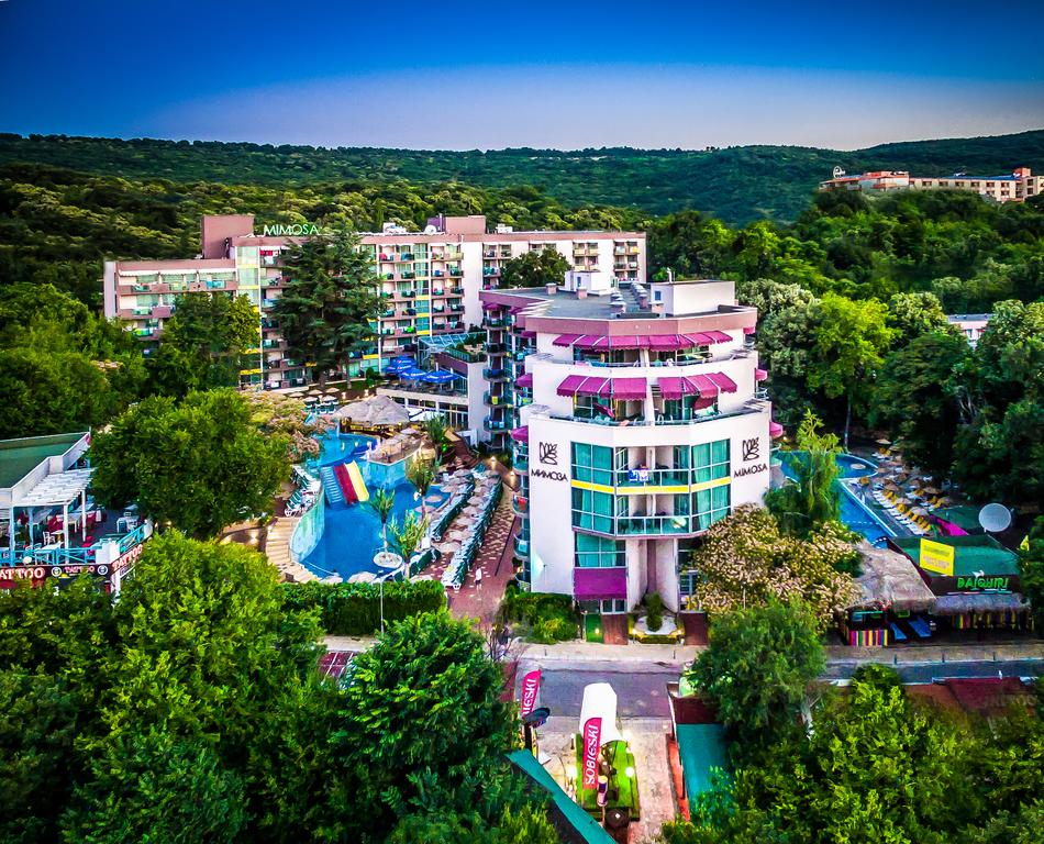 Отель COOEE Mimosa Sunshine Hotel - All inclusive с высоты птичьего полета