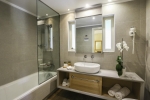 Ванная комната в Eden Roc Resort - All Inclusive