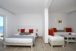 Кровать или кровати в номере Blu Acqua