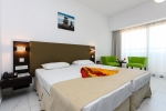 Кровать или кровати в номере Christofinia Hotel