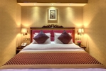 Кровать или кровати в номере Comfort Inn Hotel Deira