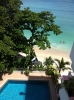 Вид на бассейн в Tri Trang Beach Resort или окрестностях