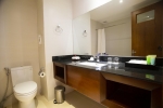 Ванная комната в VDB Nha Trang Hotel